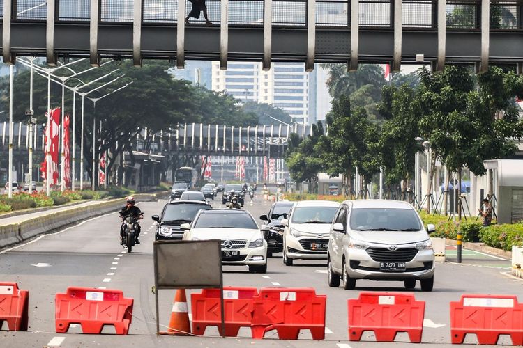 Simak! Ini Aturan Perjalanan Naik Mobil Pribadi, Kereta Api, Hingga ...