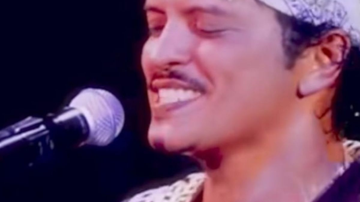 Lirik lagu die with a smile kisah cinta menggelora trending di tiktok