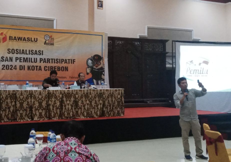 Sosialiasi pengawasan pemilu partisipatif Bawaslu Kota Cirebon, 13 Februari 2024