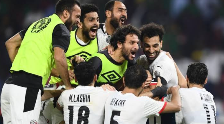 Timnas Mesir melangkah ke Final Piala Afrika 2021 setelah mengalahkan Kamerun melalui adu pinalti, Jumat 4 Februari 2022 dini hari WIB.