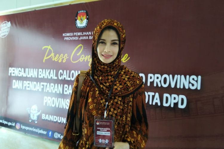 Pemilu 2024, Jihan Fahira Daftar Bacalon DPD Jabar ke KPU