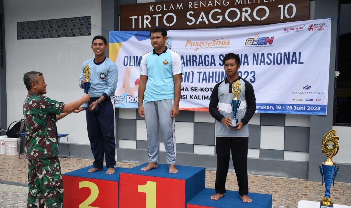 Kejuaraan Popda Tarakan di kolam renang Tirto Sagoro 10 Lantamal XIII.