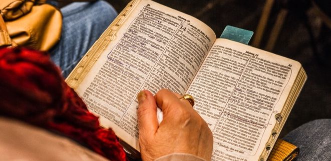 Bacaan Injil dan Renungan Harian  Katolik 