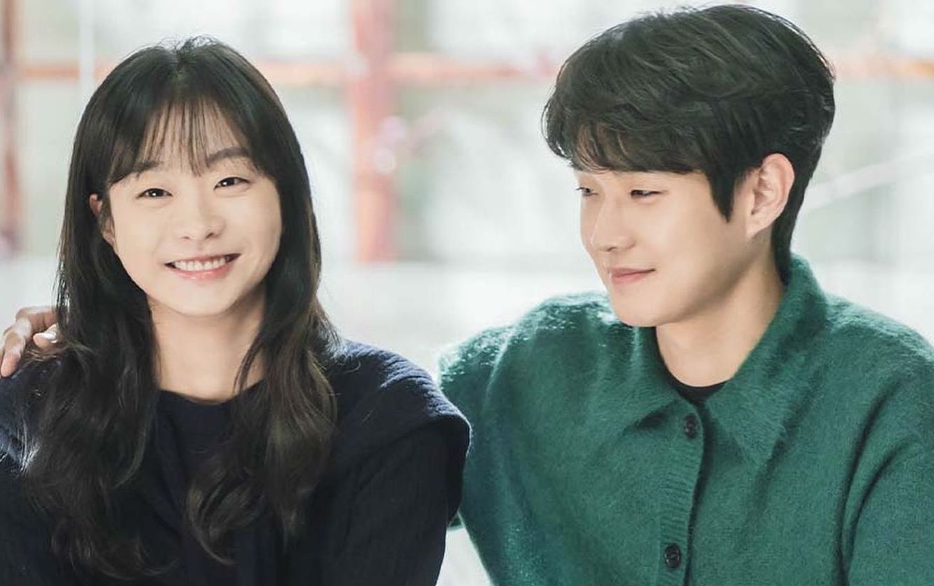 Penulis Our Beloved Summer Menulis dengan Memikirkan Choi Woo Shik