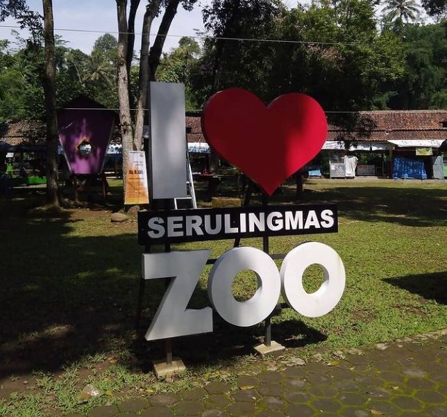 Kebun binatang Serulingmas Banjarnegara 