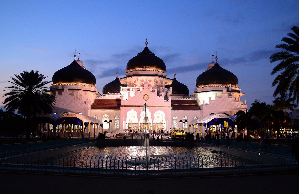 Ilustrasi Masjid - Jadwal imsak, buka puasa dan sholat untuk wilayah Kabupaten Kuningan, Jawa Barat, hari ini Minggu 26  Maret 2023.