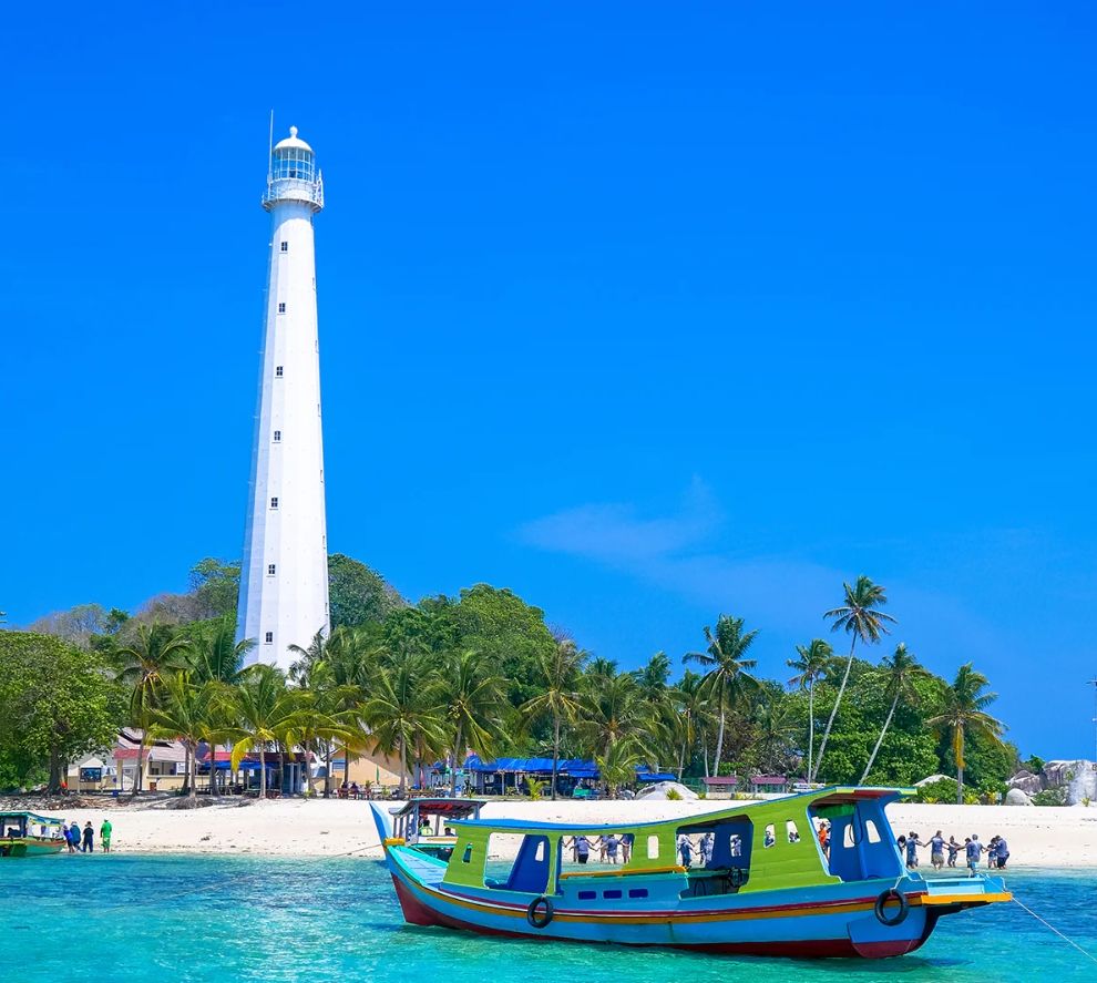 Pulau Lengkuas Tempat Wisata Terbaik Bangka Belitung. 