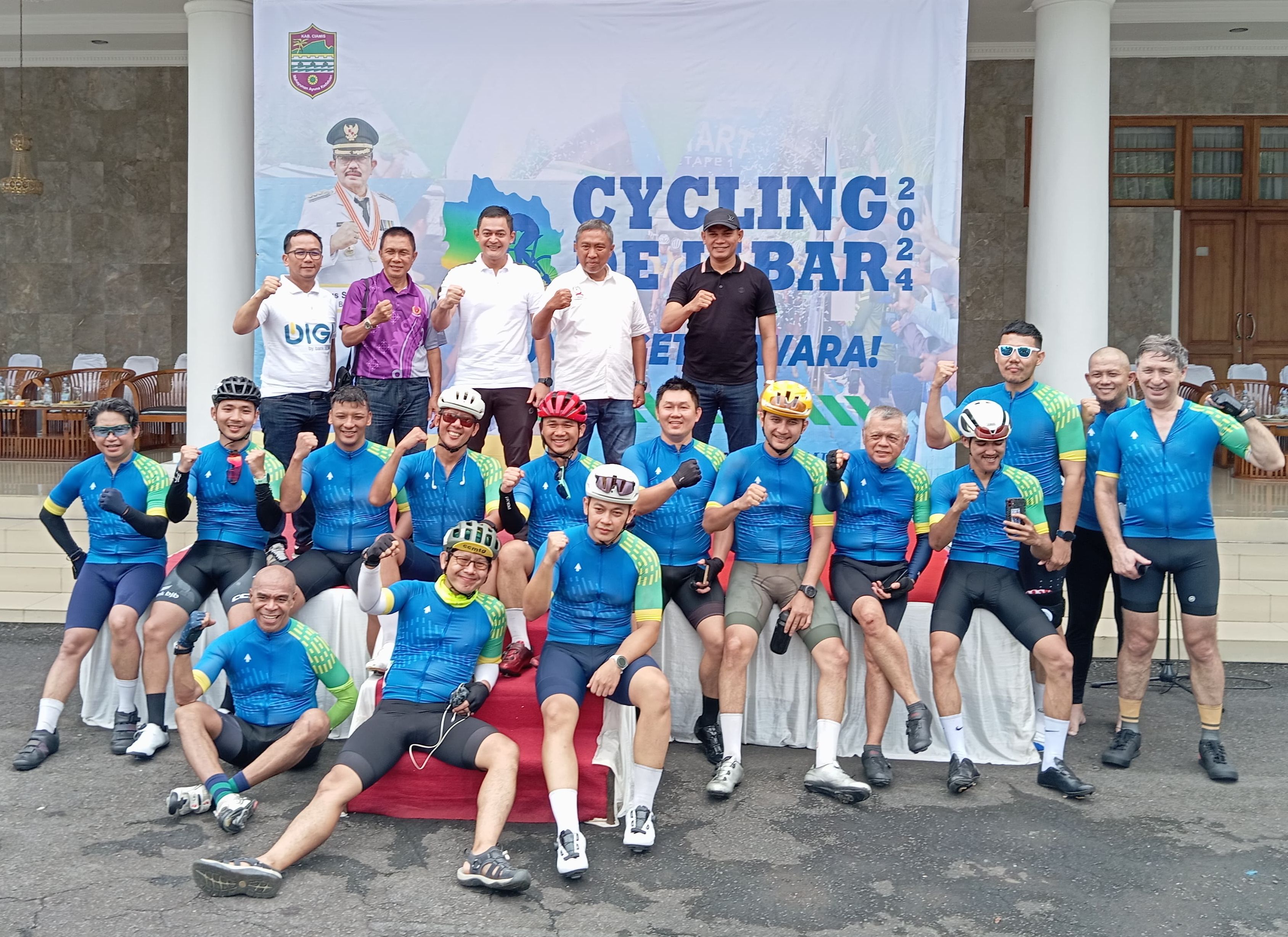 Cycling de Jabar 2024 dengan rute baru Cirebon-Pangandaran, Pendopo Ciamis jadi lokasi Feeding Zone pada Sabtu, 25 Mei 2024.