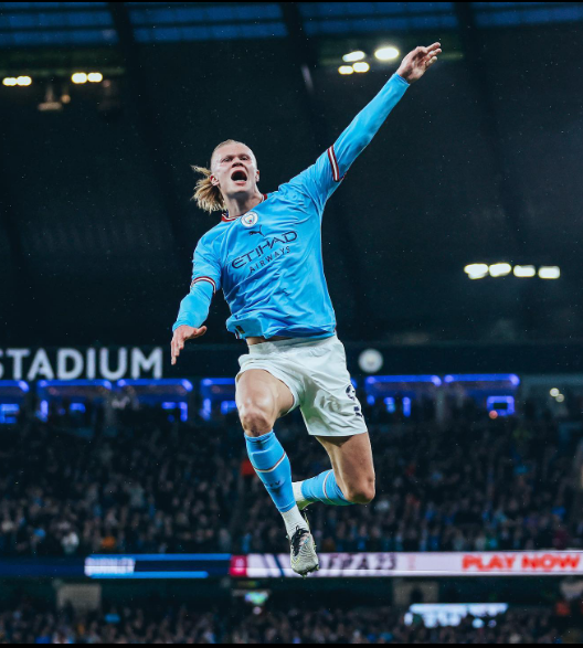 Manchester City sukses meraih tiket semifinal Piala FA musim 2022/23 Burnley dengan skor telak 6-0, Erling Haaland mencetak trigol