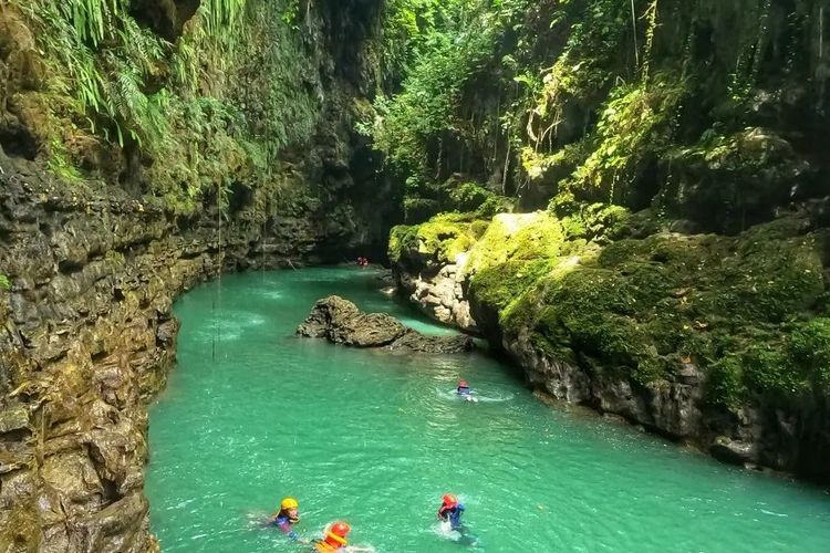 5 Tempat Wisata Terbaik Di Jawa Barat Yang Wajib Kamu Coba, Lengkap ...