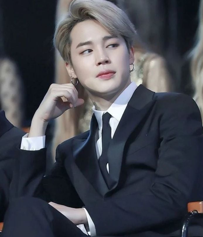 Bukan Marah, Ini Alasan Jimin BTS Sengaja Balikkan Badan Dan ...