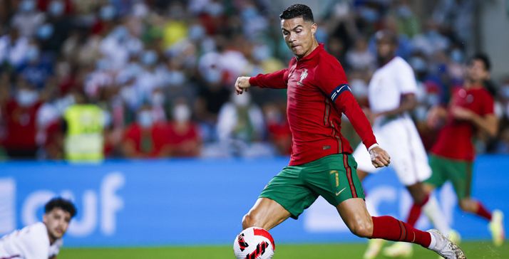 Cristiano Ronaldo catatkan lima rekor usai cetak hat-trick dalam laga Portugal vs Luksemburg. Twitter/@Cristiano/