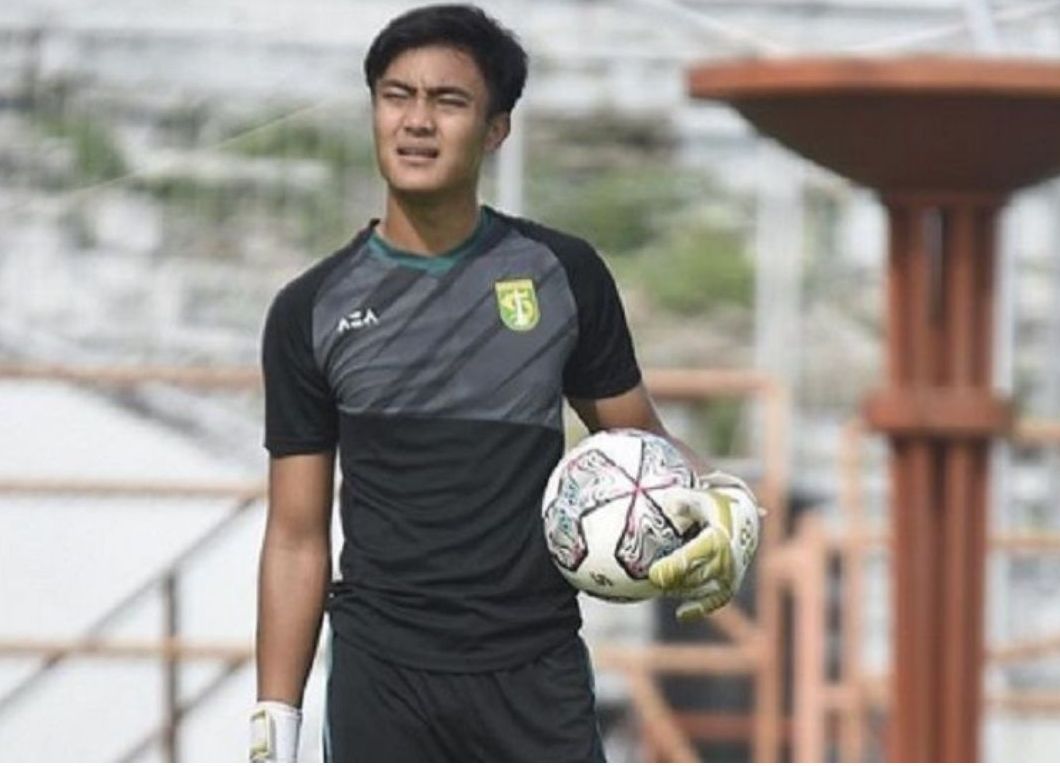Ernando Ari Ingin Akhiri Karir Bersama Persebaya, Begini Pujian Aji Santoso dan Manajer Bajul Ijo