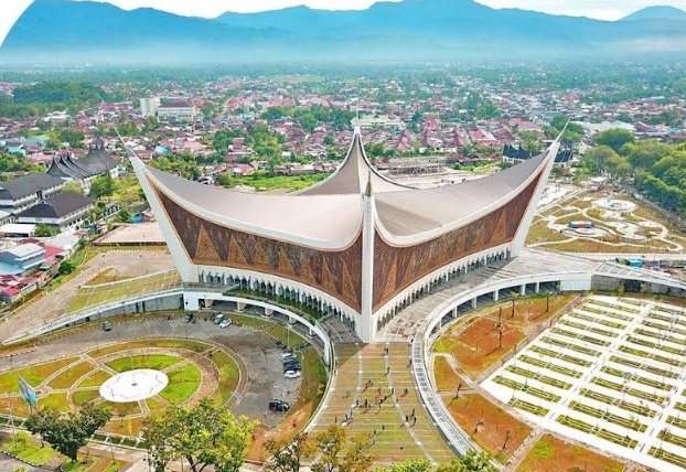 Masjid Raya Sumatra Barat, masjid di jalur mudik Lebaran 2023