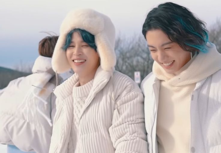 Jimin dan Rambut Jungkook di BTS Winter Package 2021