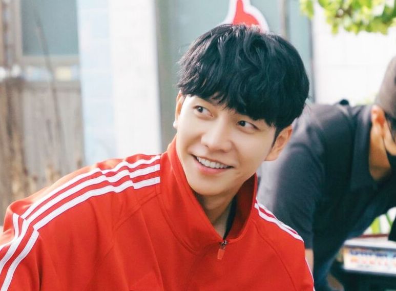 Ulang Tahun Hari Ini 13 Januari Lee Seung Gi Donasi Rp6 7 Miliar