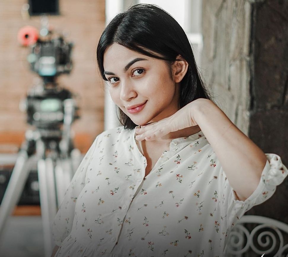 Profil Ariel Tatum Biodata Artis Cantik Dalam Film Sayap Sayap Patah