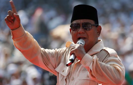 Prabowo Subianto dalam kampanye akbar di Gelora Bung Karno, Senayan, Jakarta, Minggu, 7 April 2019.