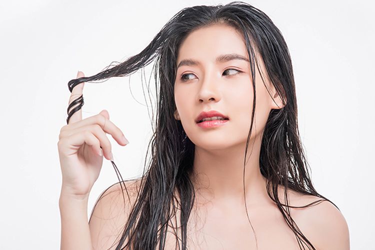 Tak Perlu Catokan Begini 6 Cara Meluruskan Rambut Secara Alami Ternyata Bahan Yang Diperlukan 