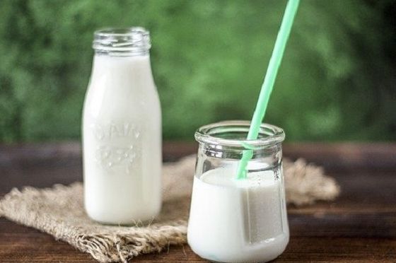 Ilustrasi susu rendah lemak yang justru dianggap berdampak buruk bagi tubuh.