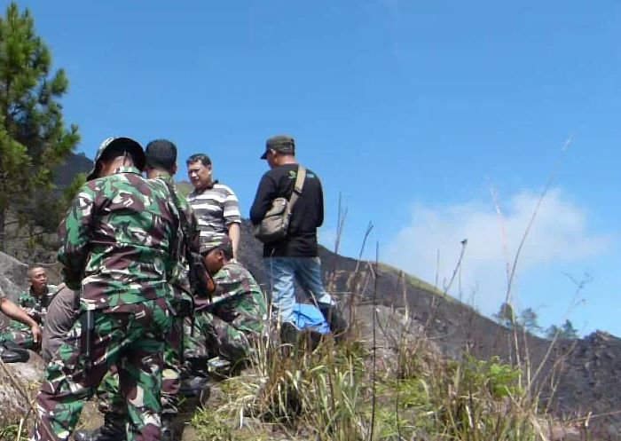 Petugas tutup jalur pendakian Gunung Andong dan rencananya akan dibuka besok, 14 Agustus 2023.