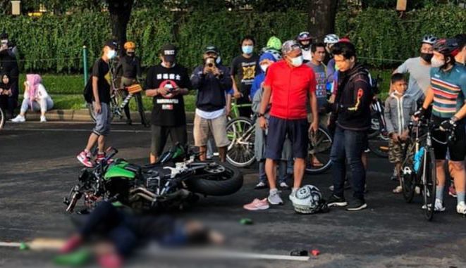 Kecelakaan moge yang tabrak ibu-ibu di Bintaro dan viral pada Minggu, 1 Agustus 2021.