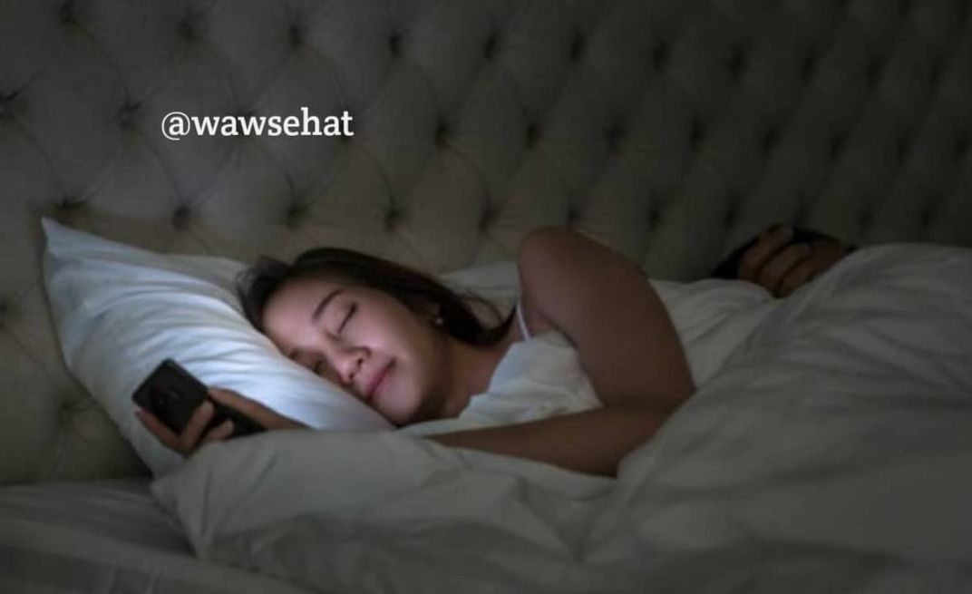 Ilustrasi Sleep Texting