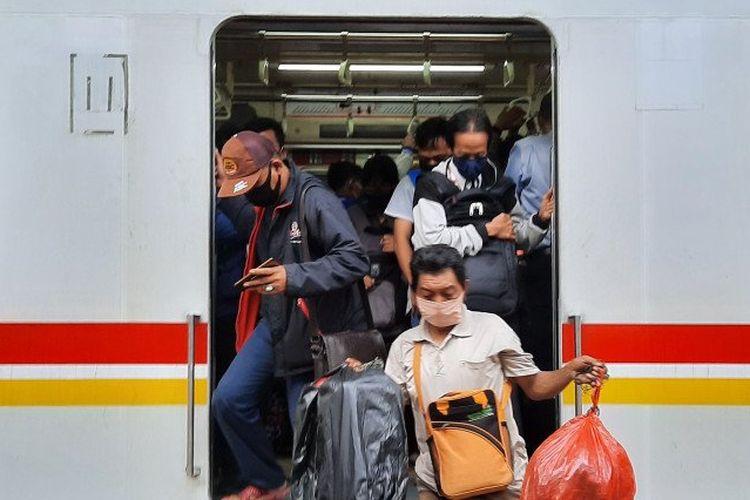 Pemprov DKI Harap KRL Bergabung Terapkan Tarif Integrasi