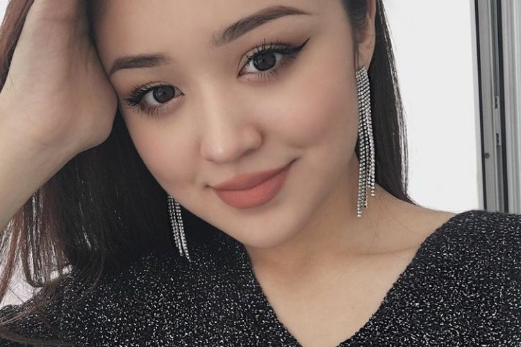 Profil Dan Potret Cantik Dayana Kazakhstan Yang Ajak Fiki Naki Nikah