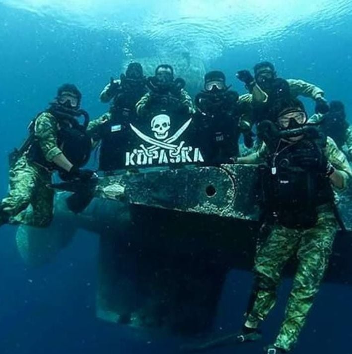 Foto Komando Pasukan Katak Latihan perang bawah laut