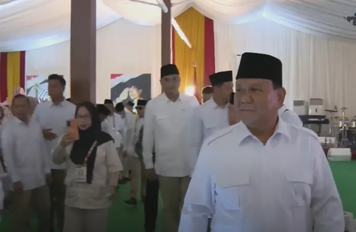 HUT ke-15 Gerindra, Kader Partai Berdoa Memohon Prabowo Subianto Terpilih Presiden pada Pilpres 2024
