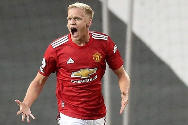 Kehilangan Tempat di Manchester United, Donny van de Beek Dikaitkan dengan Newcastle United