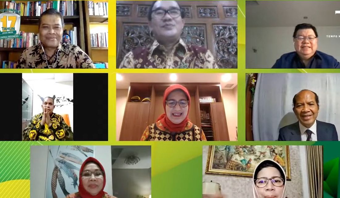 Plt Dirjen Kefarmasian dan Alat Kesehatan Kemenkes Arianti  Anaya saat menjadi pembicara Dialog Nasional secara virtual bertema "Kiprah 17 Tahun Obat Modern Asli Indonesia Fitofarmaka", Kamis malam 24 Juni 2021.