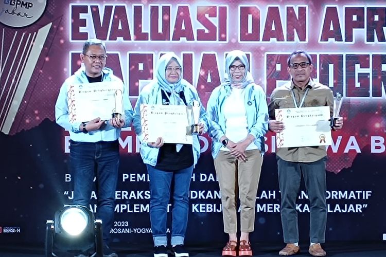 Disdik Ciamis Kembali Raih 7 Penghargaan Dari BBPMP Jawa Barat, Begini ...