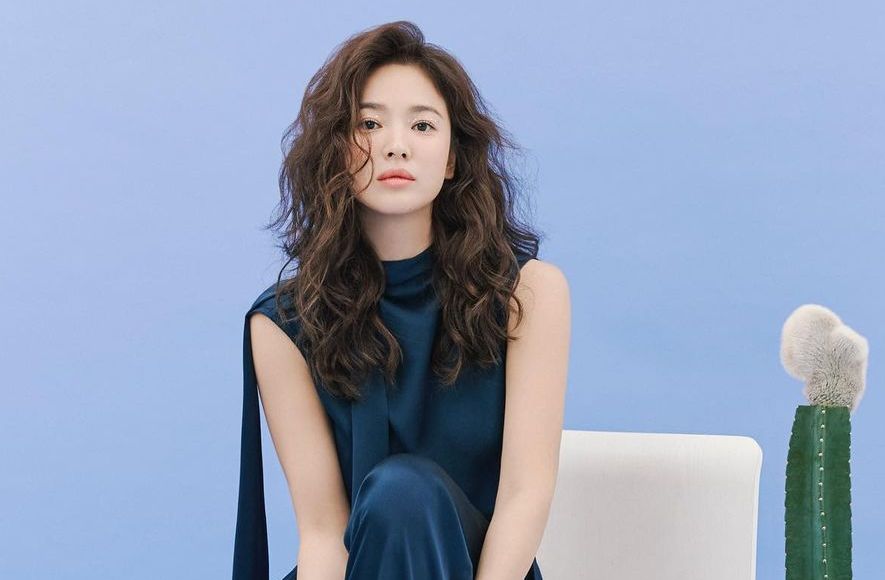 Song Hye Kyo mengandalkan susu dalam melakukan perawatan kulitnya.