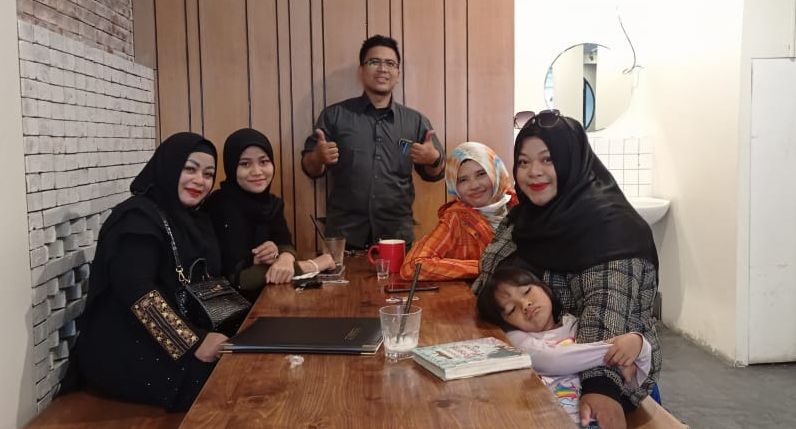 Personel Jurnal Gaya sebagai mitra Pikiran Rakyat Media Network yang berlokasi di Bandung, Jawa Barat