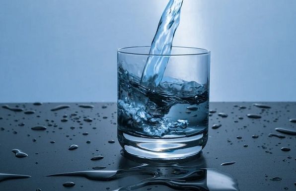 Bagaimana Bentuk Air Jika Dimasukkan Ke Gelas Apa Saja Benda Yang Sifatnya Sama Dengan Air 5169