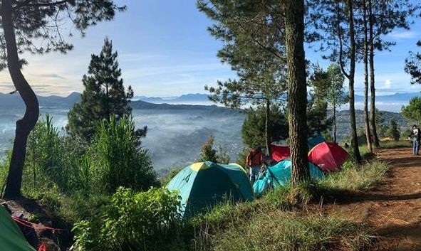 Wisata Alam Gunung Putri Lembang, Tujuan Favorit Pecinta Camping di Bandung Pada Libur Tahun Baru 2023