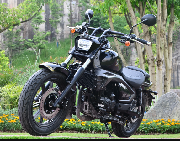 Ilustrasi motor cruiser China Mirip Harley Davidson Fat Bob, Lifan K19 (NRF)