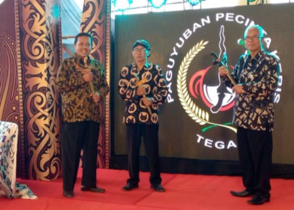 Ketua Paguyuban Pecinta Keris Kabupaten Tegal, KRT Rosa Mulya Aji