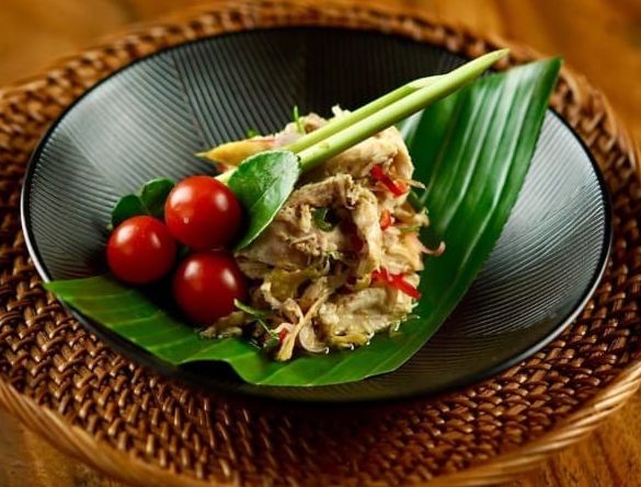 Berpetualang Kuliner Khas Tabanan lewat Art and Dine, Kolaborasi The Ritz-Carlton Bali dengan Made Wianta