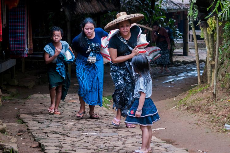 Fakta Unik Seputar Suku Baduy Suku Asal Banten Yang Memegang Teguh Ajaran Leluhur Berita Diy