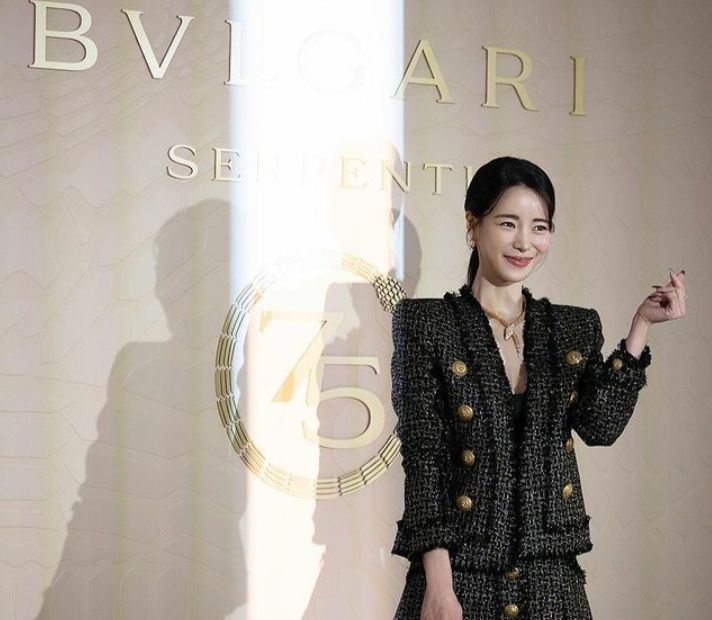 Lim Jiyeon Bertemu Yeonjin Muda saat Event BVLGARI
