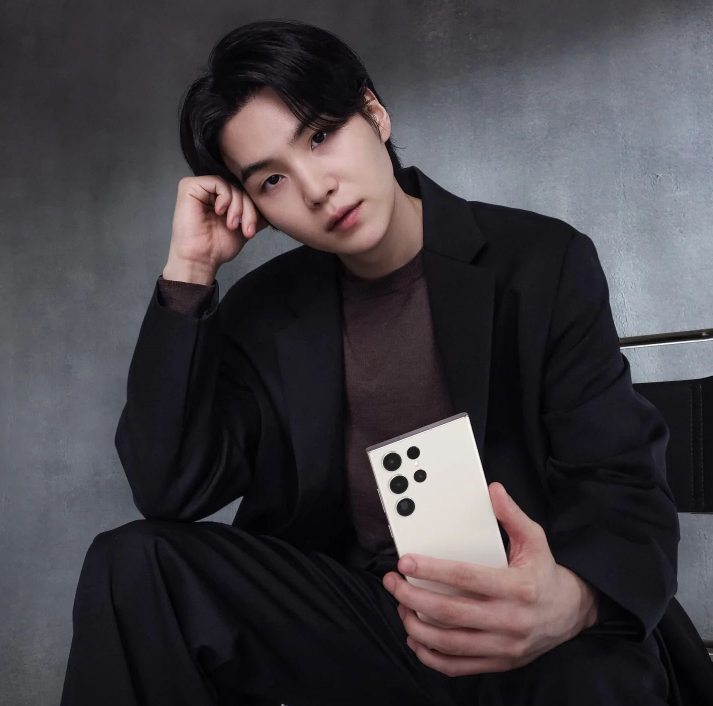 Samsung Indonesia sediakan 15 unit Galaxy S23 Ultra secara gratis, untuk menambah pengalaman menonton konser Suga BTS 