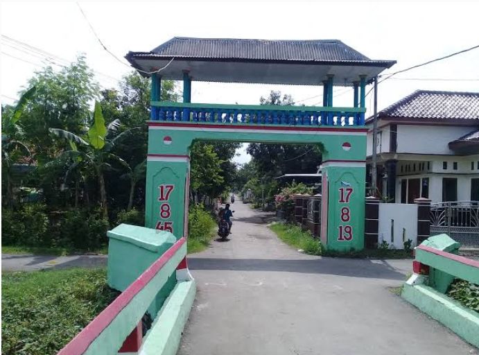 Gang Madrasah Lurung Tengah, Desa Sengon Tanjung Brebes