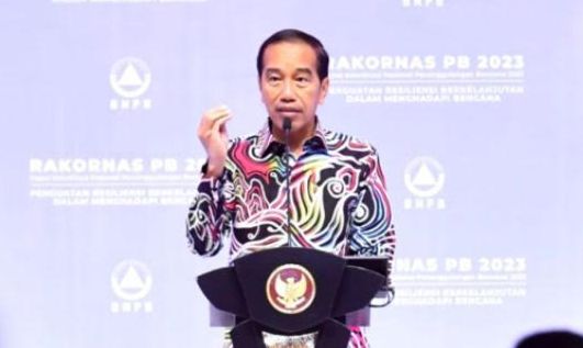 Presiden Jokowi prihatin dengan pegawai pajak yang selalu pamer harta kekayaan.