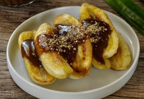 Pisang panggang, salah satu menu sarapan yang sehat dan simpel.