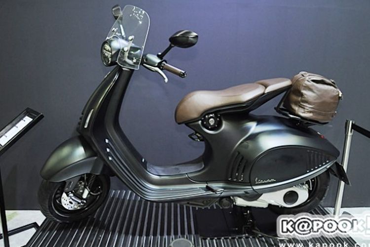 Vespa 946 кофр