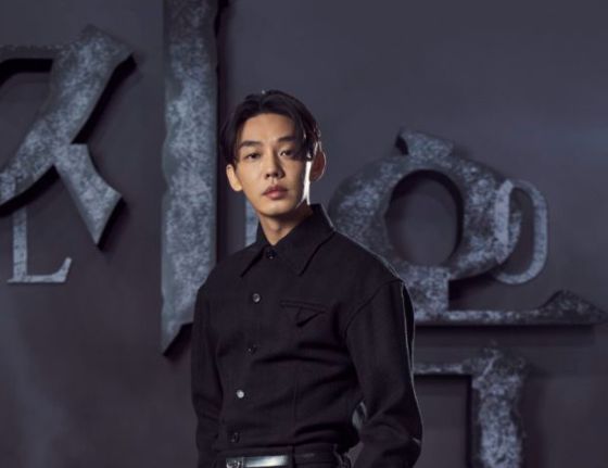Yoo Ah In meminta maaf ke publik atas kasus narkoba yang dialaminya usai penyelidikan.