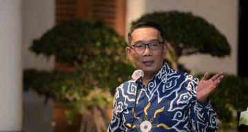  Gubernur Jawa Barat (Jabar) M Ridwan Kamil atau Kang Emil. 